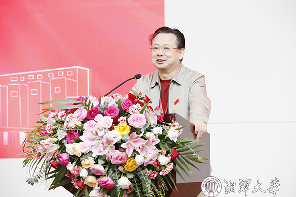 MK体育官网