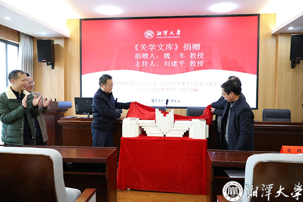 MK体育官网