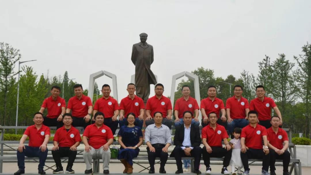 MK体育官网