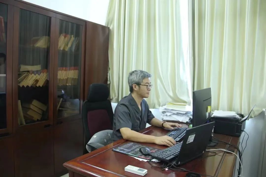 MK体育官网