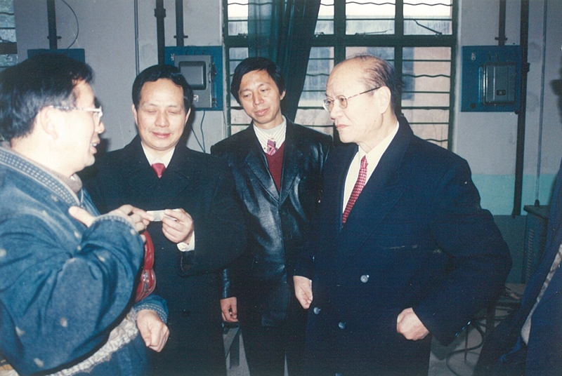 MK体育官网