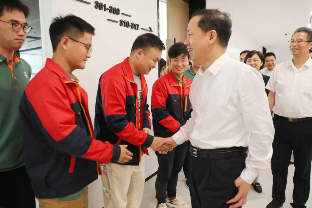 MK体育官网