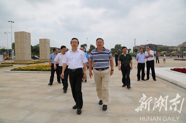 MK体育官网