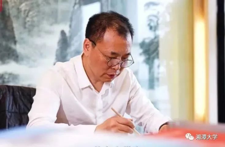 MK体育官网