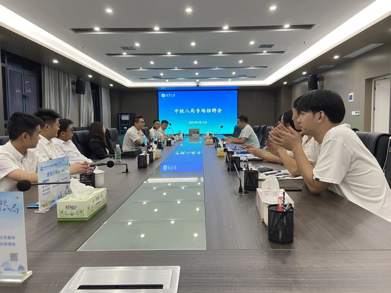 MK体育官网
