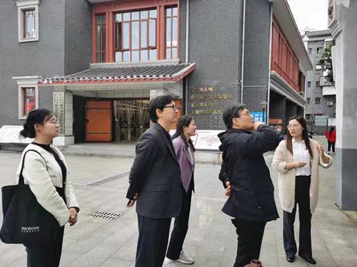 MK体育官网