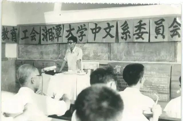 MK体育官网