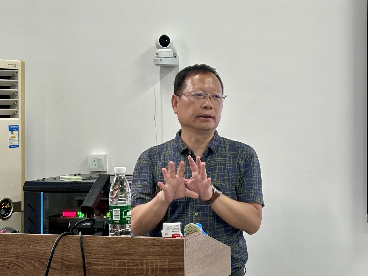 MK体育官网